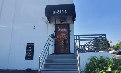 Miss Lola, business photo 1