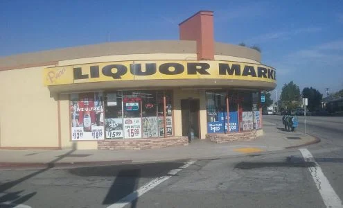 Pico Market & Liquor business photo